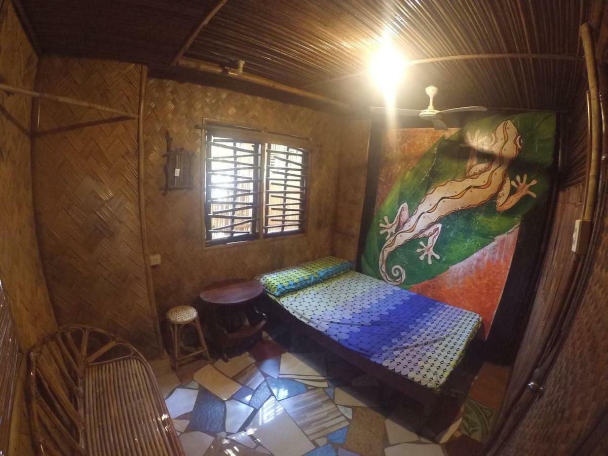Bamboo Nest Hotell Puerto Princesa Eksteriør bilde